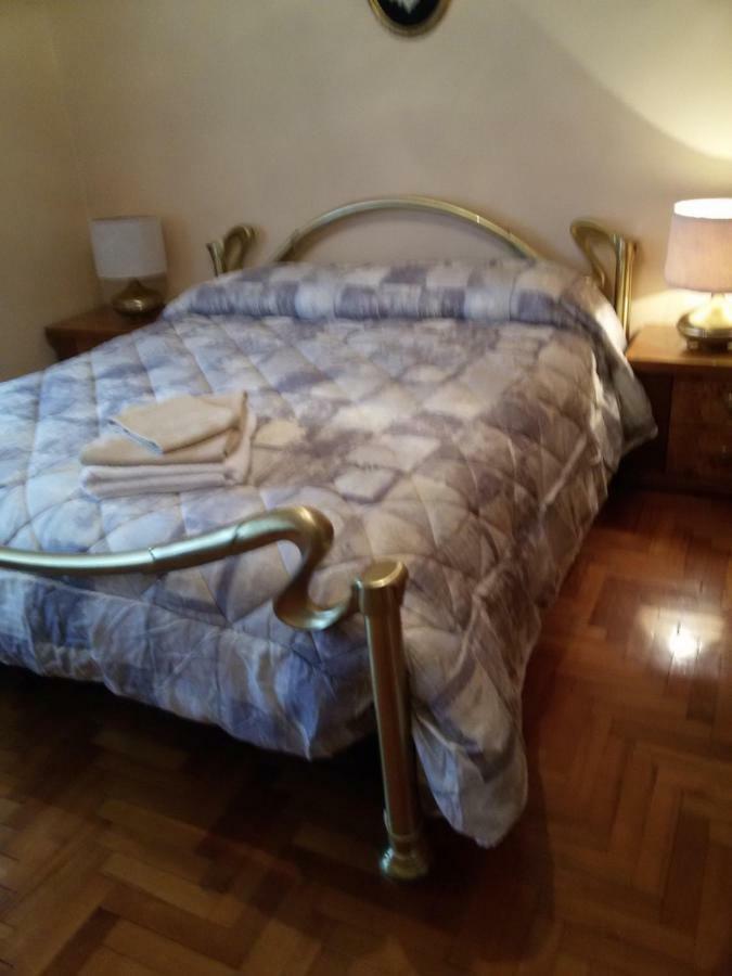 Bed and Breakfast Casa Emanuela Пьяццола-суль-Брента Экстерьер фото