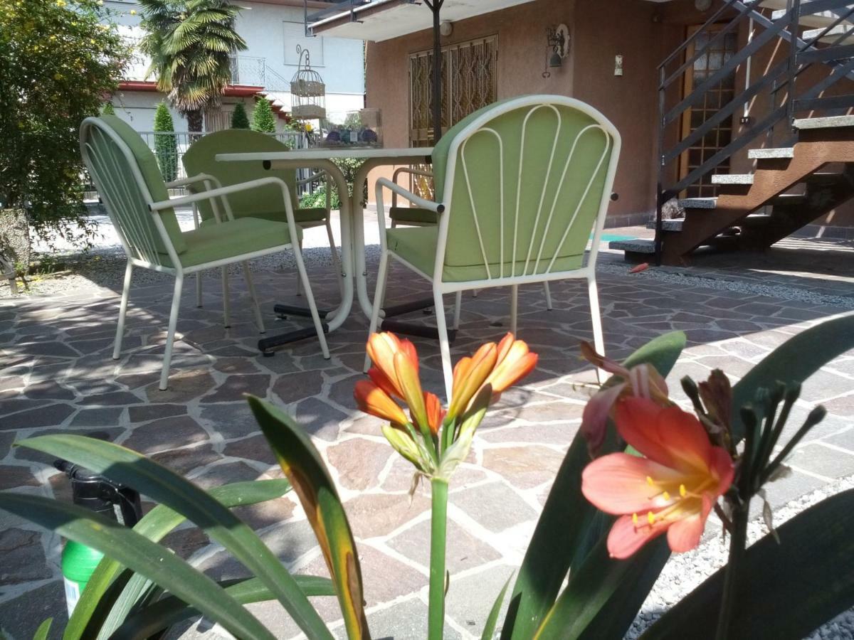Bed and Breakfast Casa Emanuela Пьяццола-суль-Брента Экстерьер фото