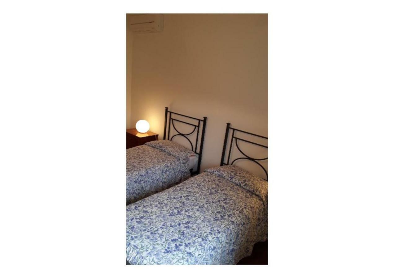 Bed and Breakfast Casa Emanuela Пьяццола-суль-Брента Экстерьер фото